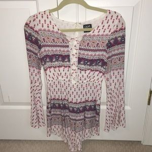 LF one way sz 6 xs criss cross romper